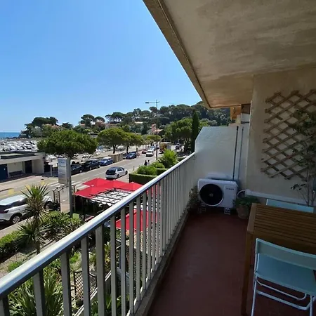 06at1 - Cosy Seaside In An Ideal Location Antibes